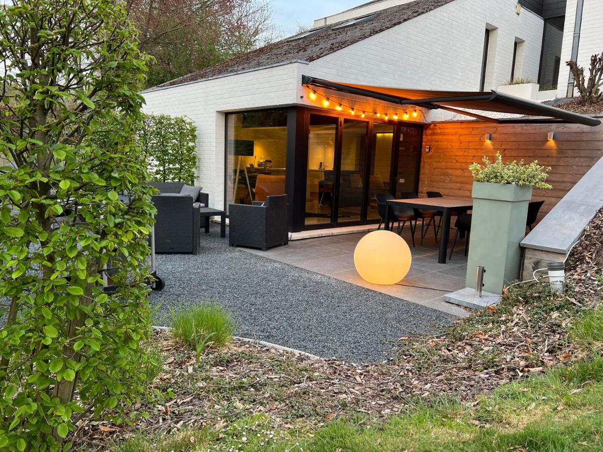 Sakura Lodging Bossut-Gottechain Buitenkant foto