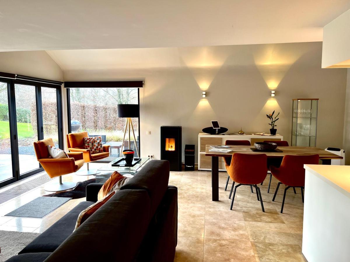 Sakura Lodging Bossut-Gottechain Buitenkant foto