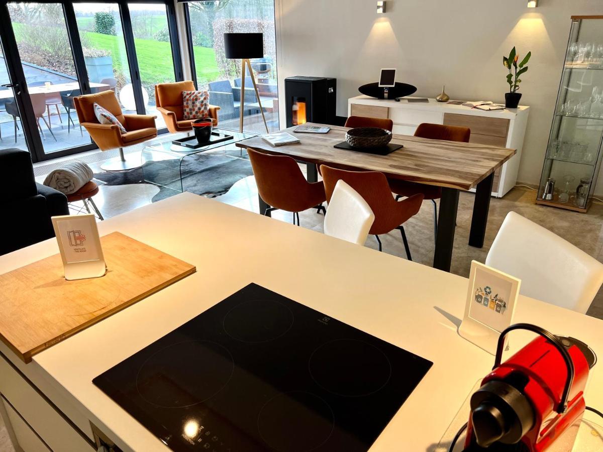 Sakura Lodging Bossut-Gottechain Buitenkant foto