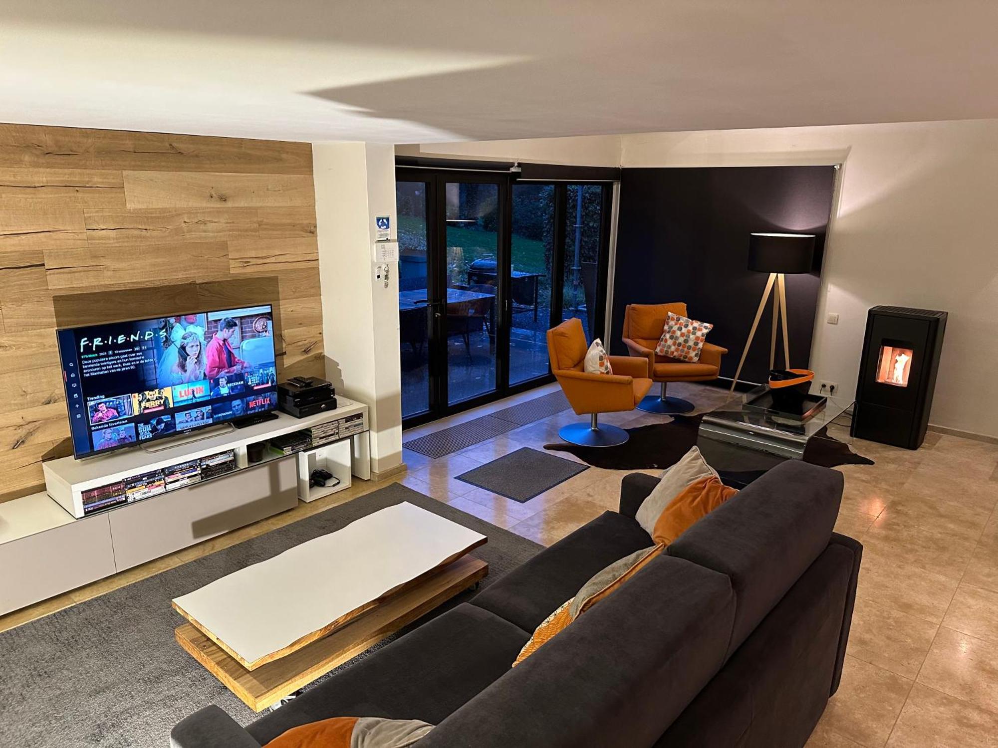 Sakura Lodging Bossut-Gottechain Buitenkant foto